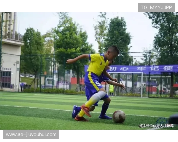 足球高手情绪管理技巧与心态调节方法探究与实践